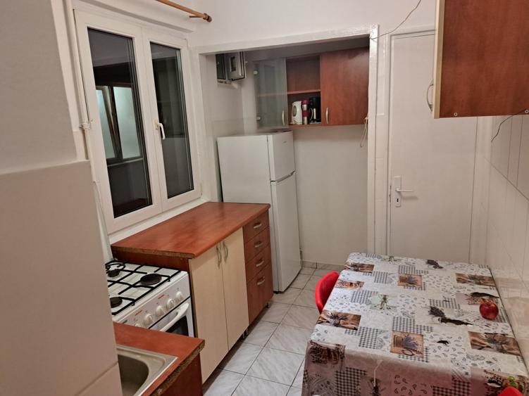 Direct proprietar, 2 camere renovate,  linga Shaorma Dristor metrou Tineretului - 8