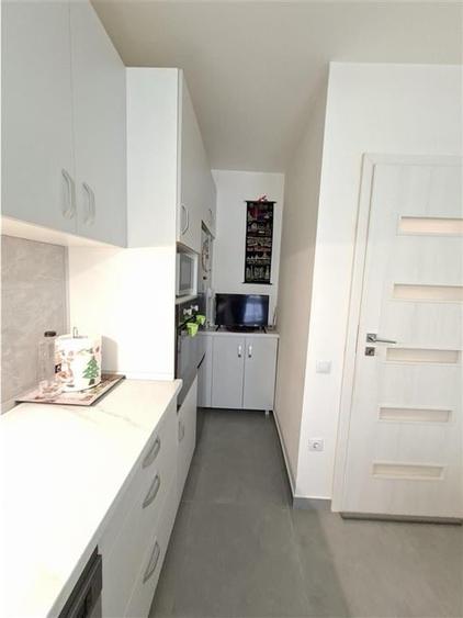 Apartament modern 2 camere balcon curte parcare zona Doamna Stanca - 14