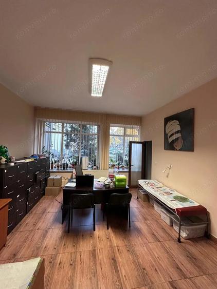 AV669 Cabinet MEDICAL, de VANZARE, in Lipovei, la parter - 7