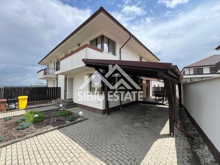 Casa tip duplex cu carport auto mobilata utilata cartier Arhitectilor - 1