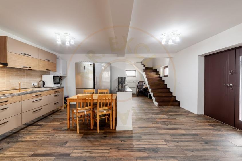 Casa P+M, 120mp utili, teren 477mp, Bradu, AG - 16