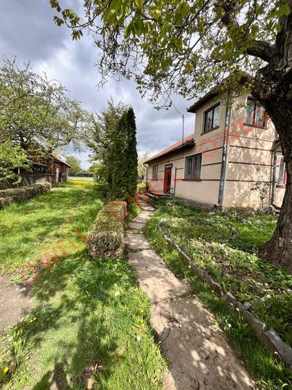 De vânzare casă familială în Tinoasa, la 4 km de Târgu Secuiesc! - 2