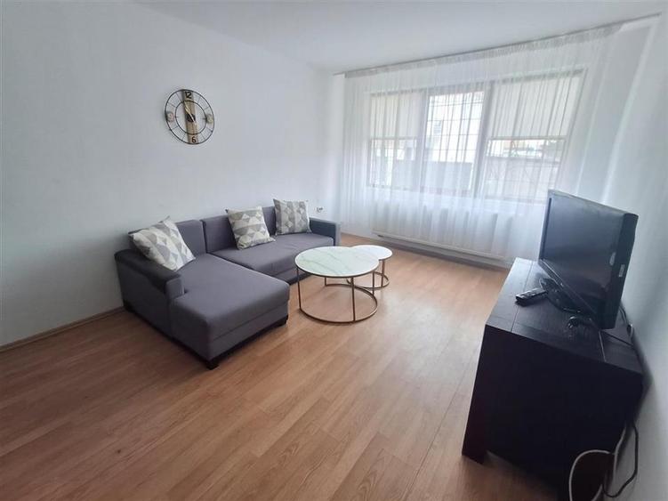 Apartament 3 camere decomandat 2 bai zona Strand - 1