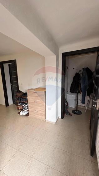 Casa renovata cu 3 camere zona Mosnei - 19