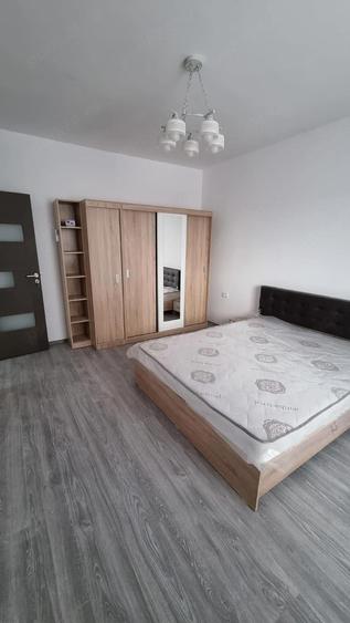 Inchiriez ap.1 camera Regie Grozave?ti - 4