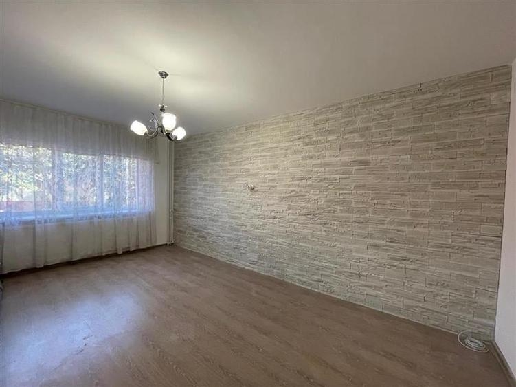 Apartament 3 camere de vanzare zona E3 Tulcea - 2