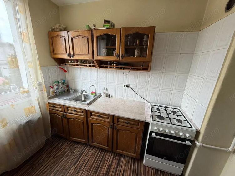 Apartament 2 camere, etaj 2 - Cugir - 1