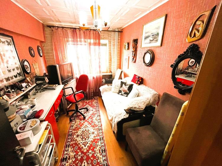 Apartament 3 camere cu BALCON  - str PACII - 3