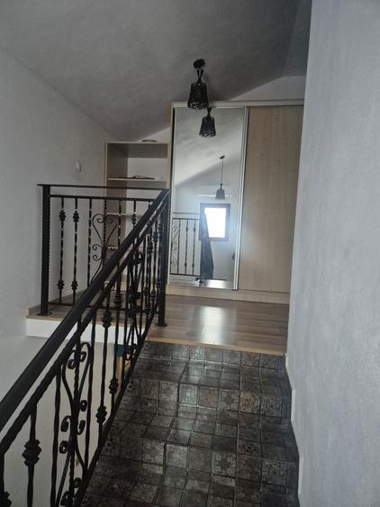 Casa moderna intr-un peisaj de vis,situata intre Pitesti si Valcea - 1