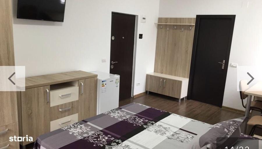 Casă cu 4 camere decomandat cu Canalizare în Km 4