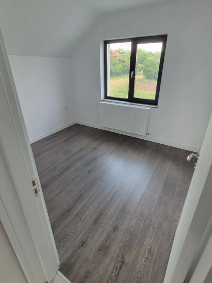 Casă cu Teren 500 Mp în Central