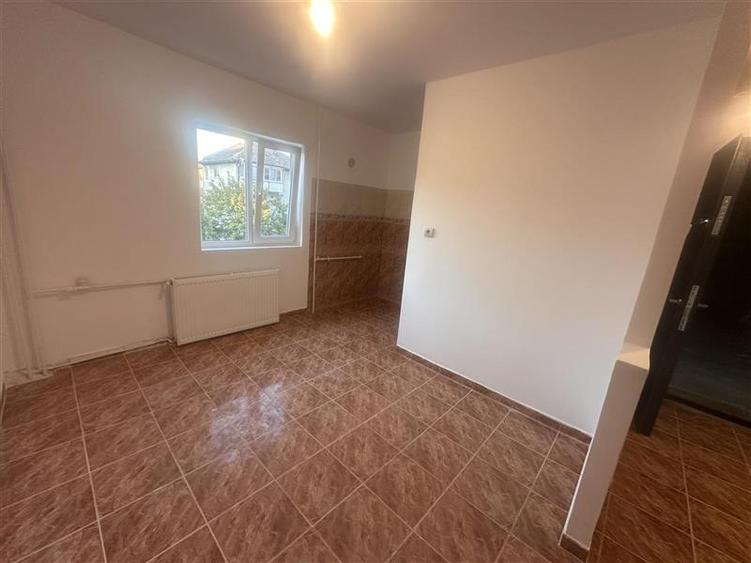 Apartament cu 2 camere decomandat în Odobescu