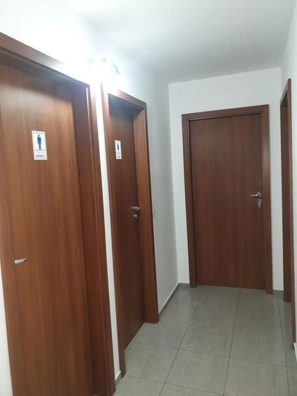 Spațiu comercial, de 48 mp, în Central