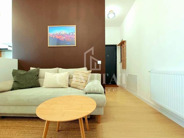 Apartament cu 2 camere semidecomandat, mobilat în Florești