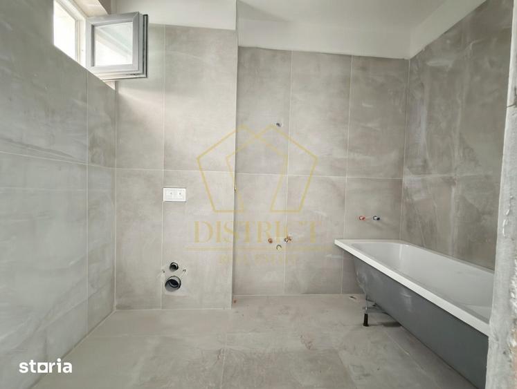 Apartament cu 3 camere decomandat în Mehala