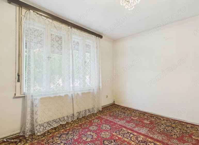 Casă cu 3 camere cu Teren 436 Mp în Pârneava