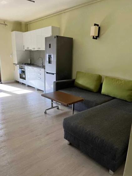 Apartament cu 2 camere decomandat în Florești