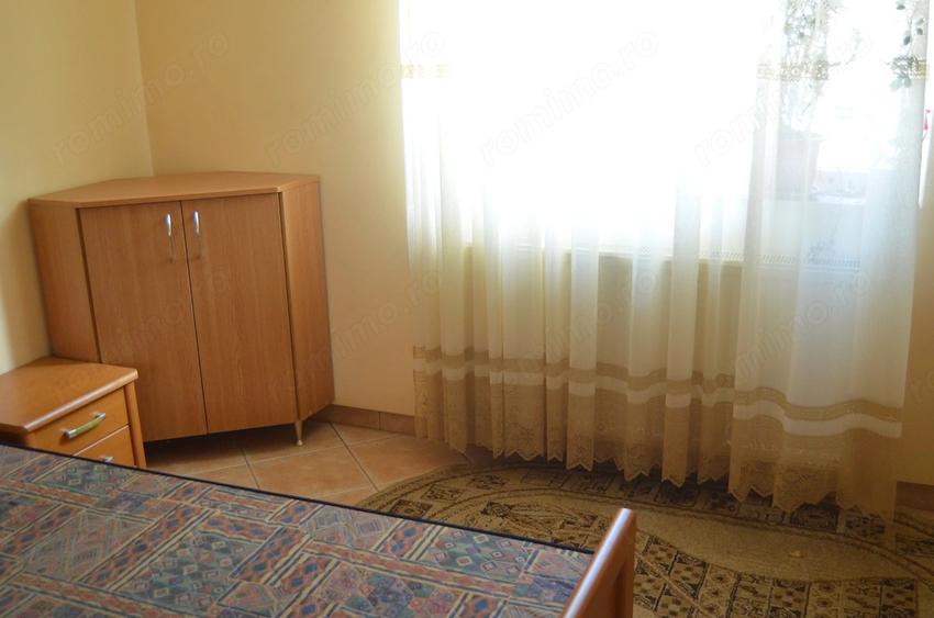 Apartament cu 2 camere decomandat în Telecabinei