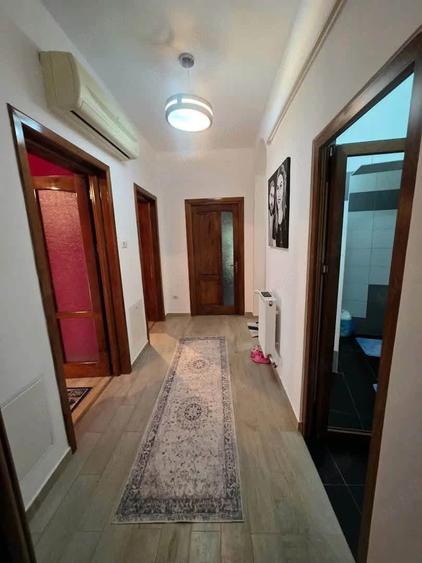 De vanzare apartament cu 3 camere si 2 balcoane, 89mp, mobilat, zona Restaurantului Bradu - 3
