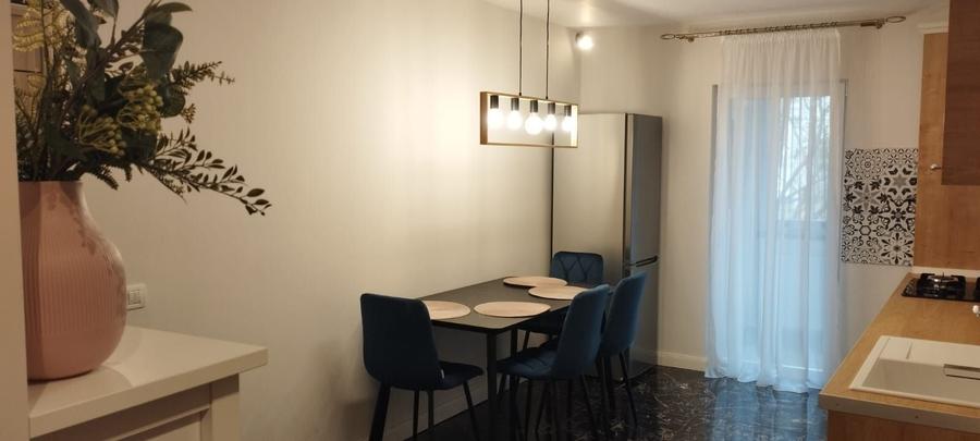 Apartament cu 2 camere semidecomandat, mobilat în Mănăștur