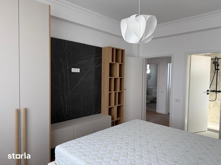 Casă cu 4 camere cu Teren 450 Mp în Central