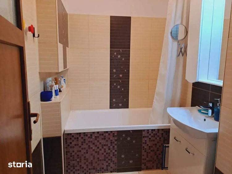 Apartament cu 2 camere semidecomandat în Titan