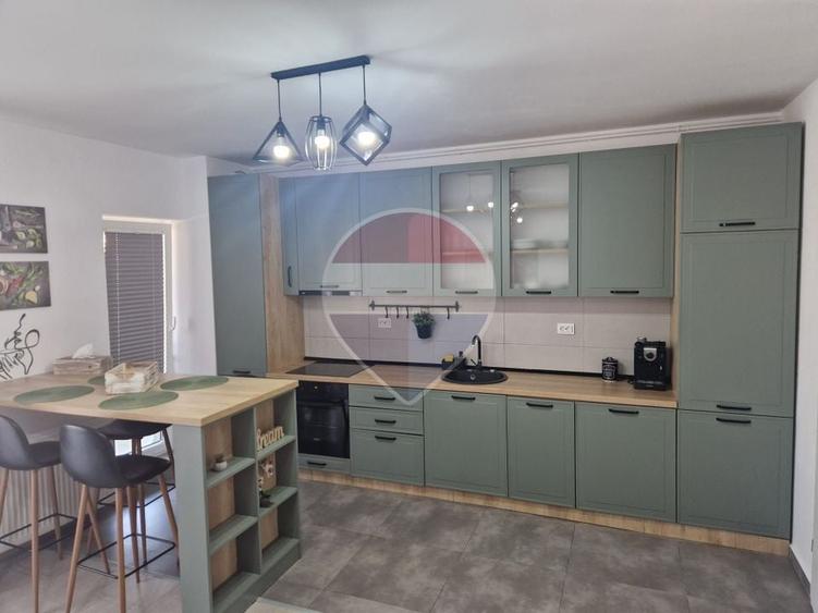 Apartament cu 2 camere în Tractorul