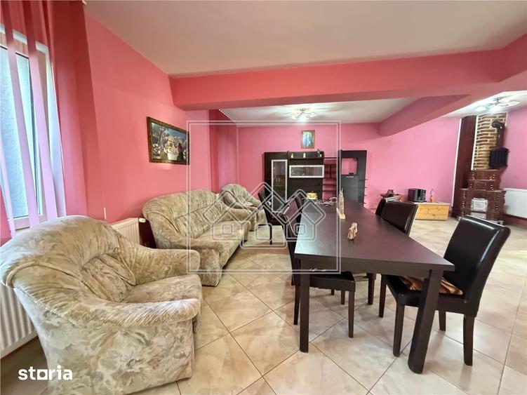 Casa de vanzare in Cartoara, teren mare, zona frumoas? - 17