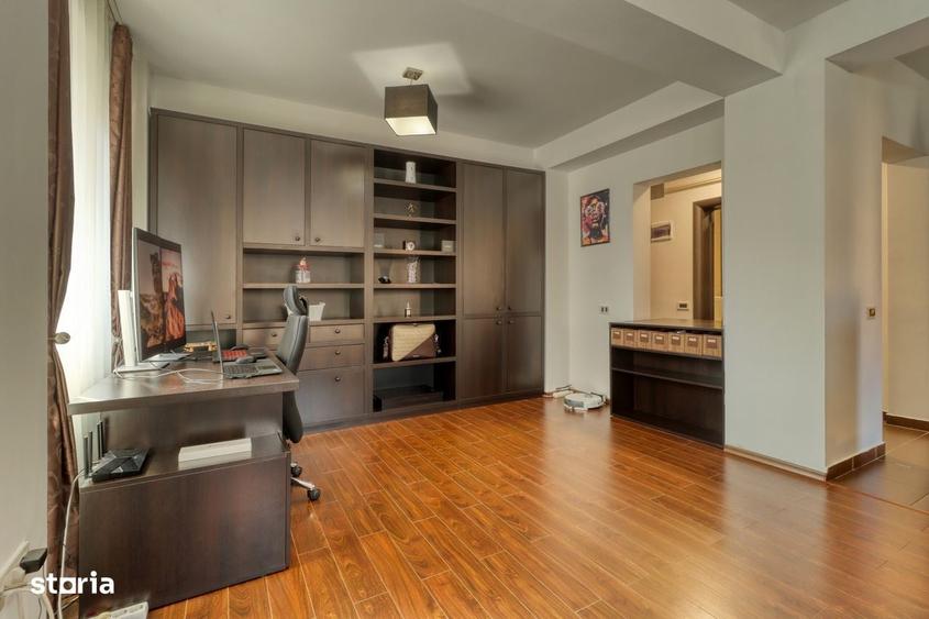 Apartament cu 3 camere în Dudu