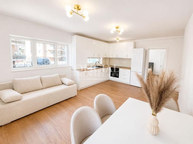Apartament cu 3 camere semidecomandat, mobilat în Florești