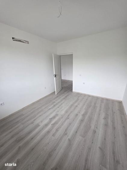 Apartament cu 2 camere în Hlincea — fotografia 1
