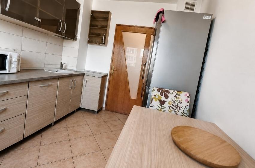 Apartament cu 2 camere decomandat în Obor