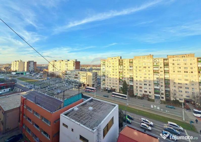 Apartament cu 2 camere semidecomandat, mobilat în Aurel Vlaicu
