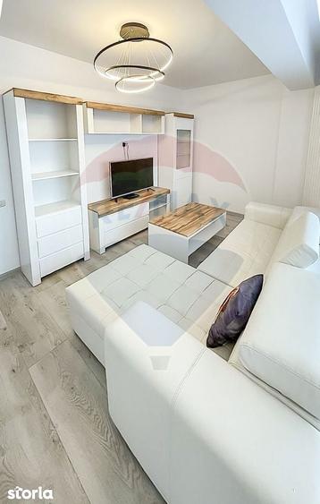 Apartament cu 2 camere decomandat în Sânpetru