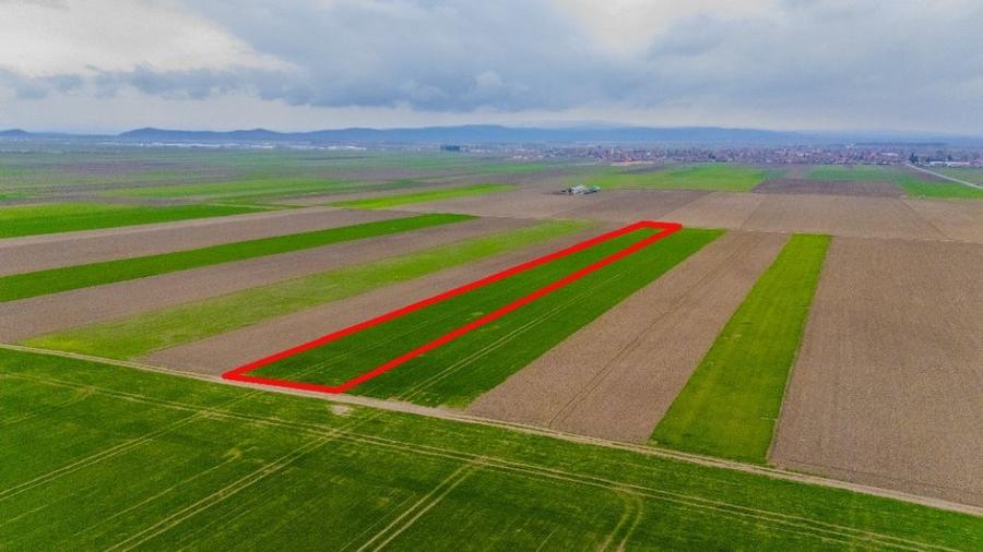 Teren agricol extravilan de 17700 mp, în Prejmer