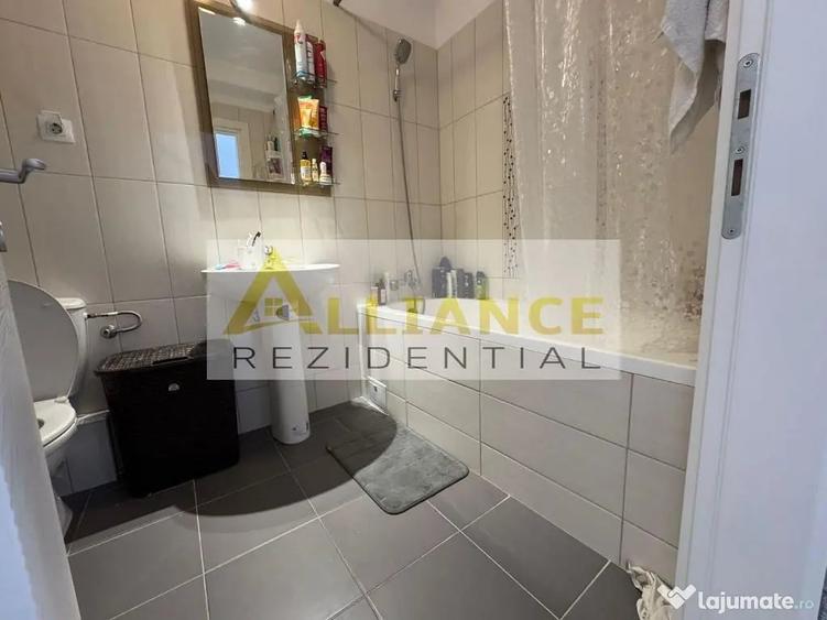 Casă cu 3 camere cu Teren 200 Mp în Central