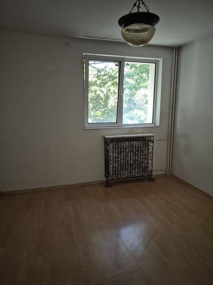 Apartament cu 2 camere semidecomandat în Drumul Taberei