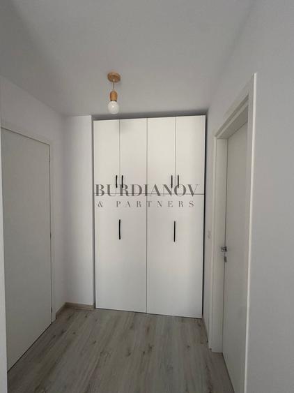 Apartament cu 3 camere în Theodor Pallady