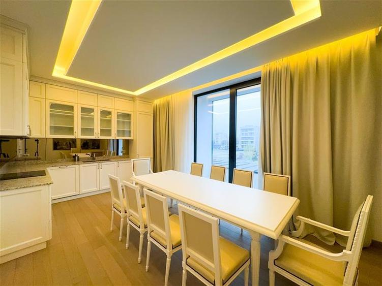 Apartament cu 4 camere decomandat, mobilat în Kiseleff