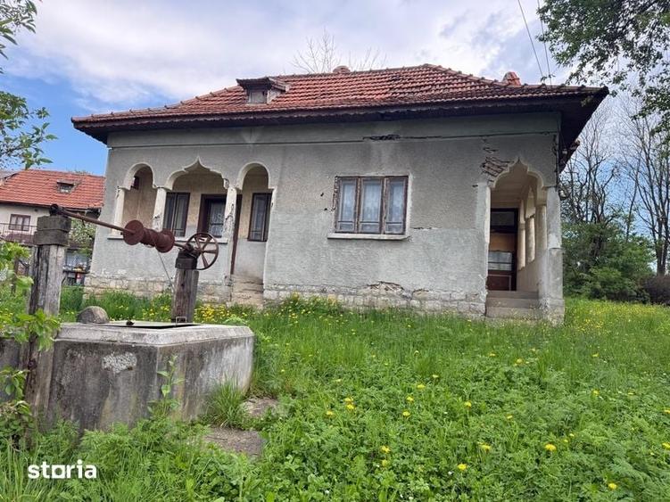 Teren si casa de vanzare , in Nistoresti - 4