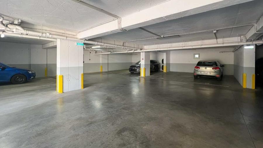 Apartament premium cu panorama spre munti | Urban Residence | langa Coresi Shopping Resort | Parcare subterana inclusa - 3