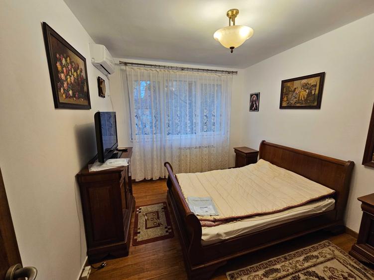 Apartament cu 2 camere semidecomandat în Gara de Nord