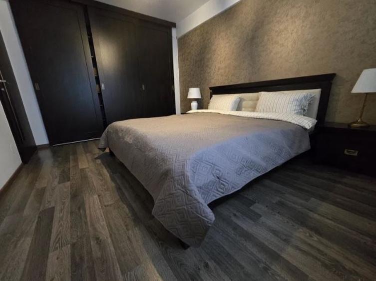 Apartament cu 2 camere decomandat în Splaiul Unirii