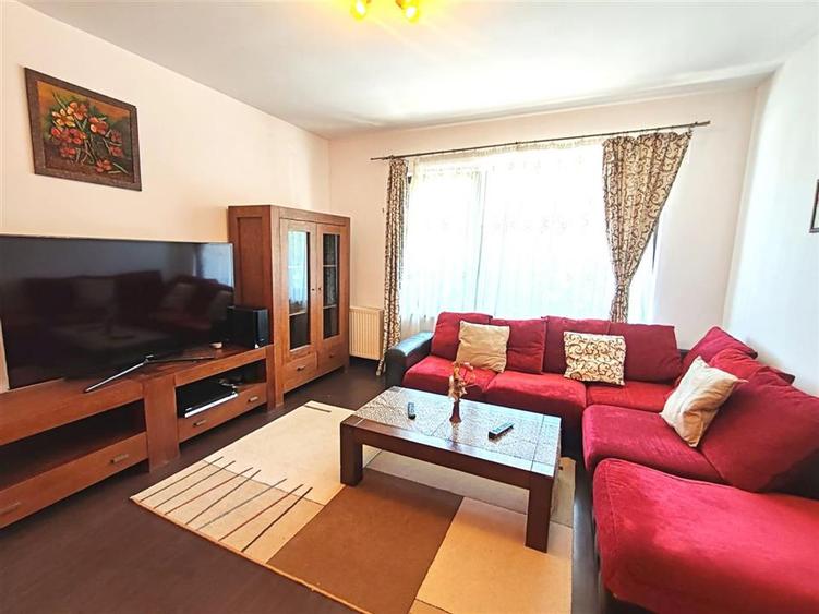 Apartament cu 2 camere decomandat în Răcădău