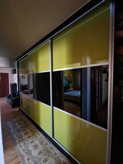 Apartament cu 3 camere decomandat în Nufărul