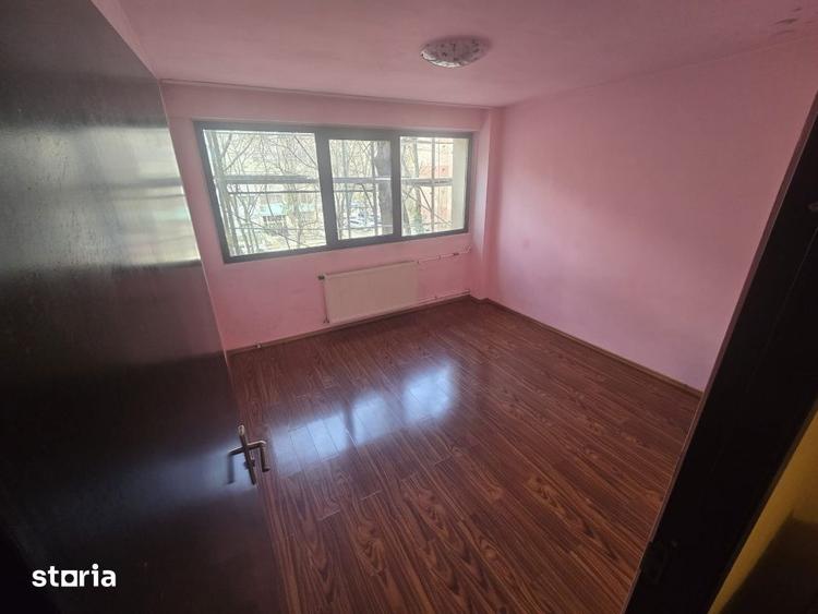 Apartament cu 2 camere decomandat în Jilava