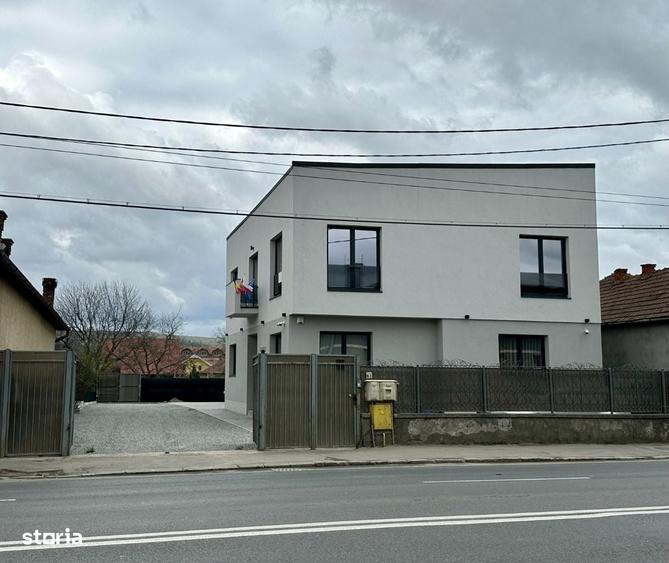 Spațiu comercial, de 250 mp, în Central