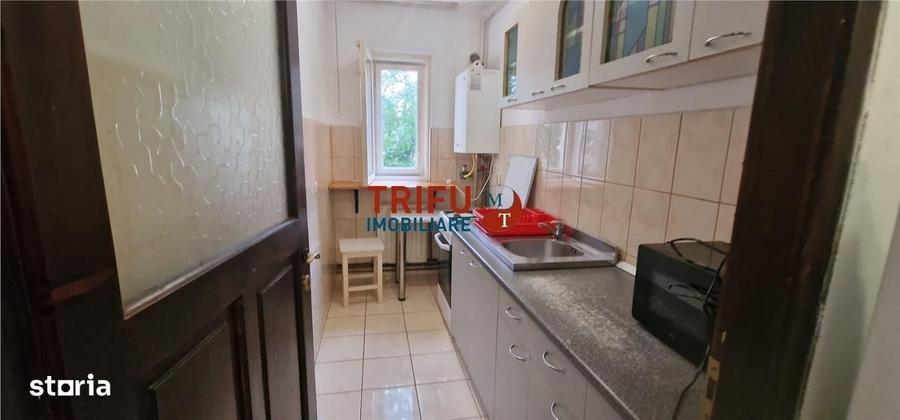 Apartament cu 2 camere semidecomandat în Cetate