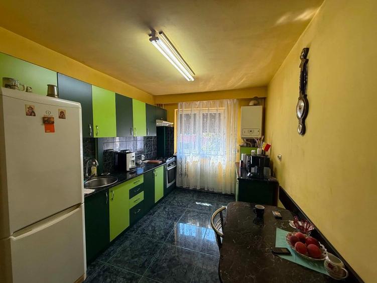Apartament cu 3 camere decomandat în Mănăștur — fotografia 1