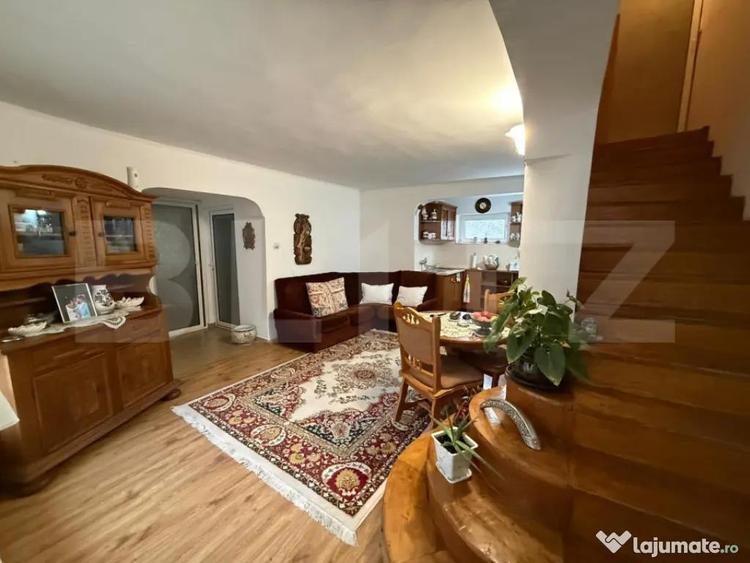 Apartament cu 7 camere în Ultracentral